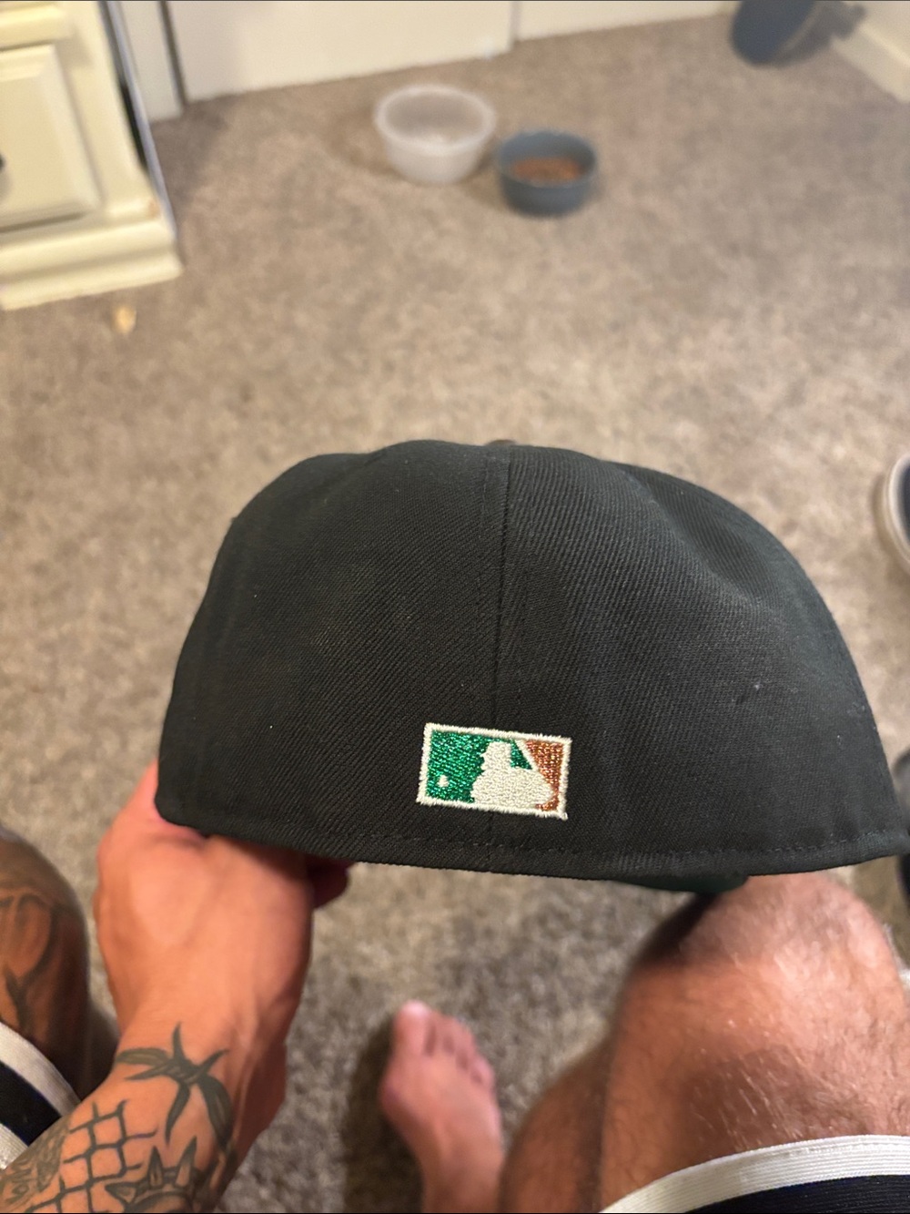 Hat (Men's Accessory) - Picture 4 of 4